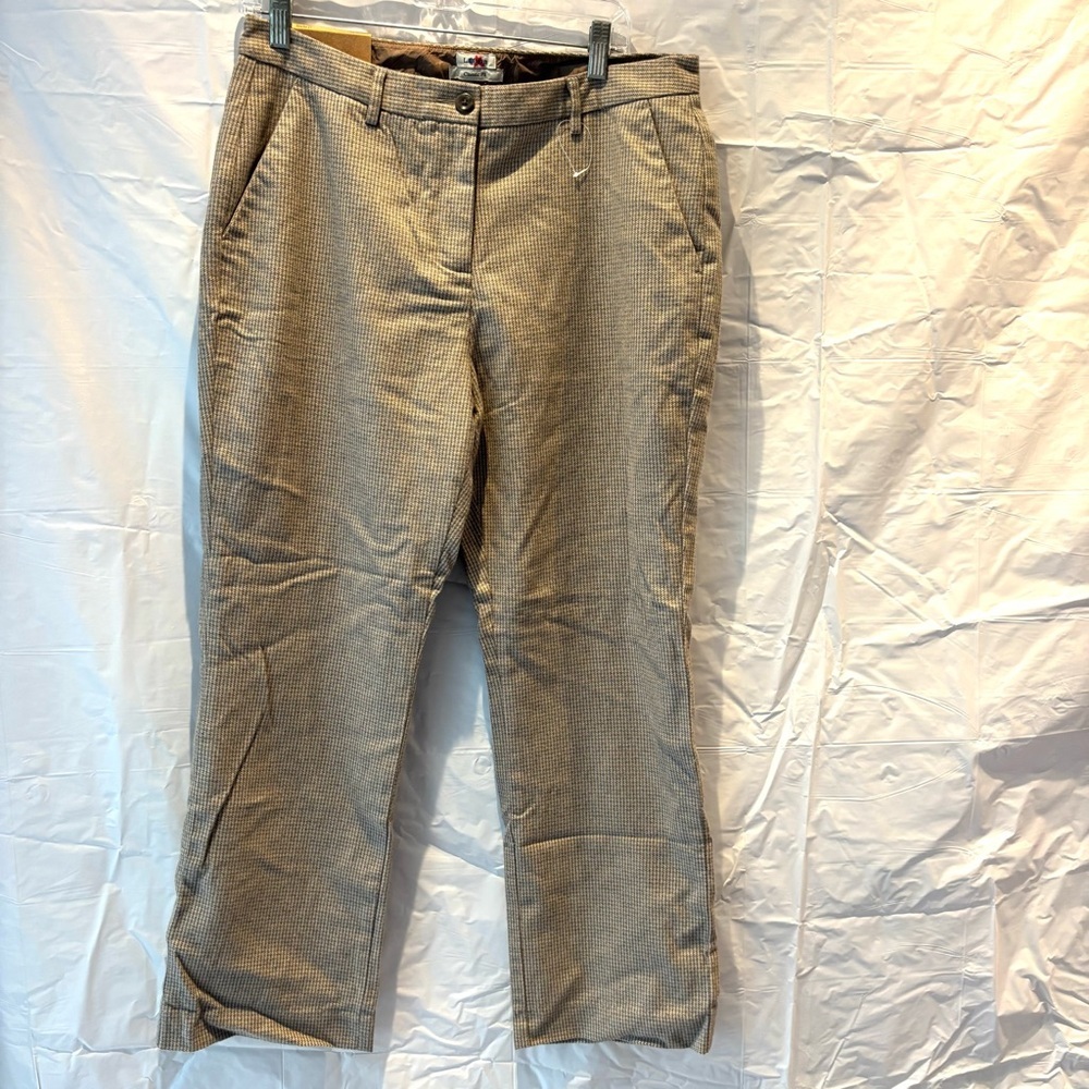 NWT L.L. Bean Classic Fit Petite Tan dress Pants SZ 12 P - Picture 1 of 10